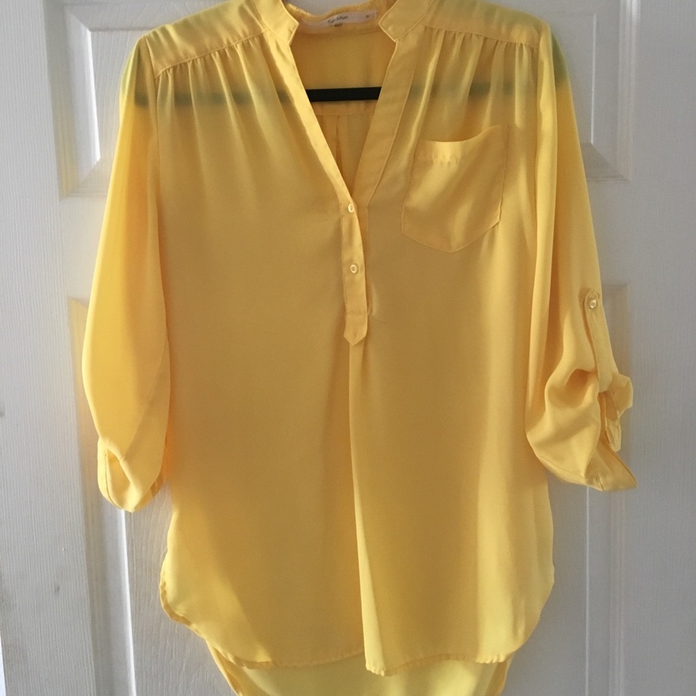 Fun Yellow chiffon boutique blouse